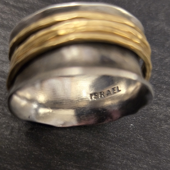 Silpada Sterling Silver "Go For A Spin" Ring - Picture 3 of 4